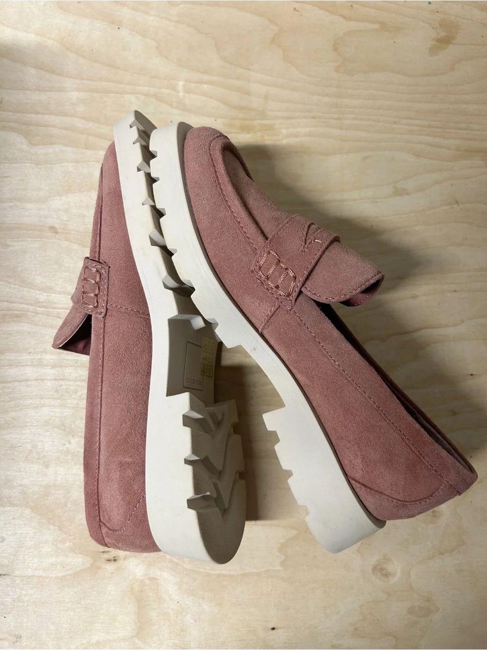 Dolce Vita Elias Suede Penny Loafers in Mauve with Lug Soles, New Without Box
